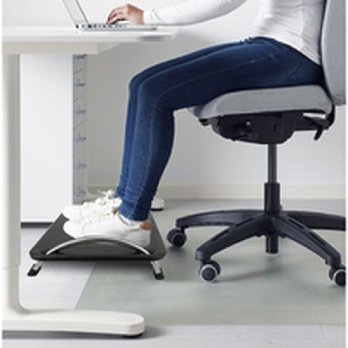 Ergonomiset toimistotarvikkeet